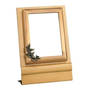 Cornice porta-foto rettangolare con colombe – Montaggio a terreno – Linea Olpe Volo – Bronzo