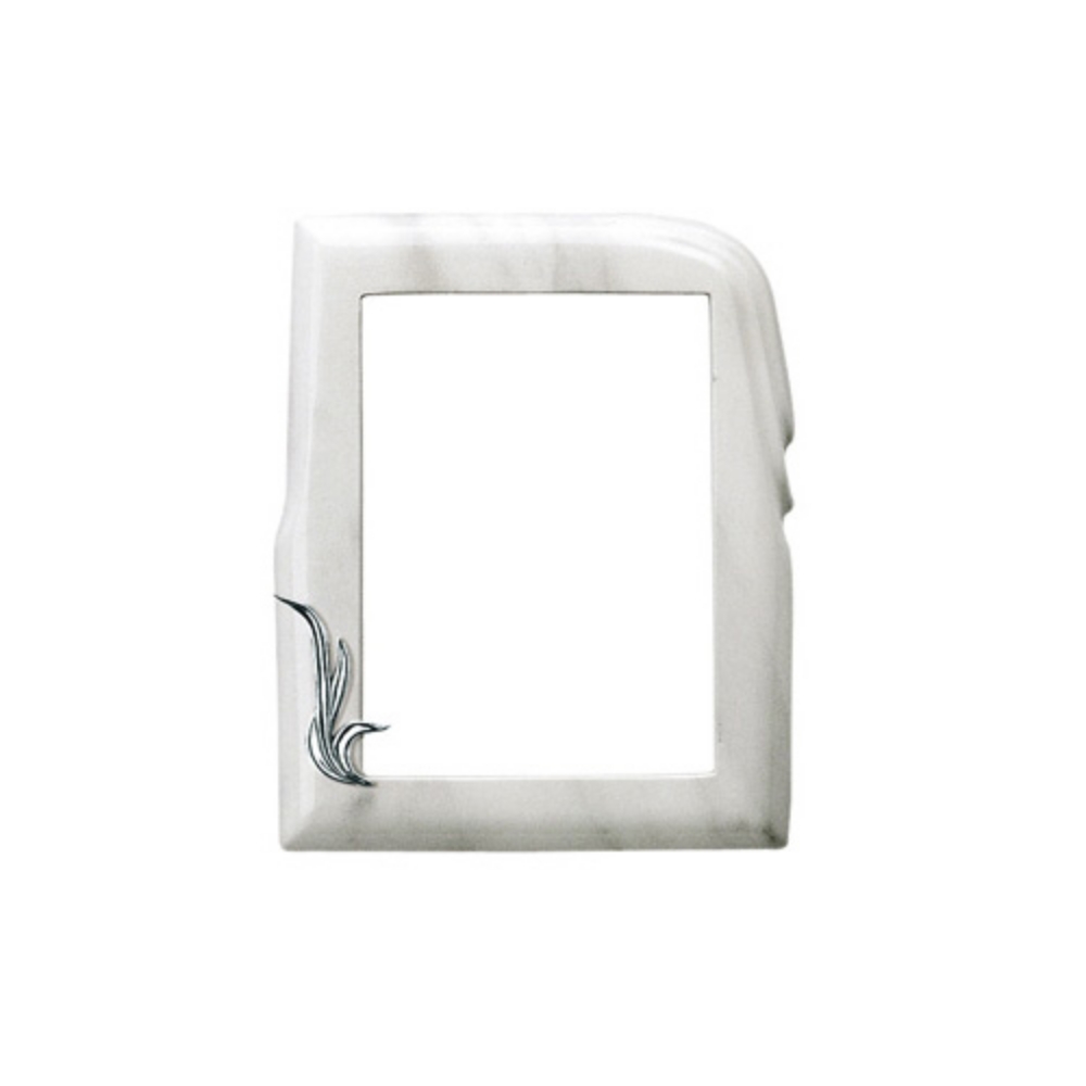 0002013 cornice in bronzo formato rettangolare finitura marmo carrara con applicazione cromata linea olla cm 1000