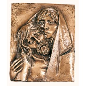 Targa con bassorilievo in bronzo per lapide – Rappresentazione della Pietà (cm 45×36)