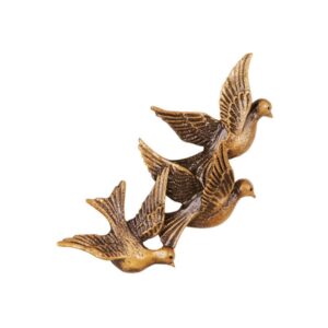 Decorazione in bronzo per monumenti cimiteriali e cappelle – Rappresentazione di colombe in volo verso destra