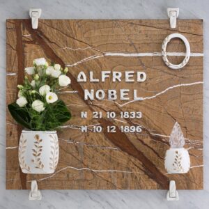 Vaschetta portafiori per lapide – Linea Meg – Bianco con decorazioni oro – Bronzo Shell Moulding